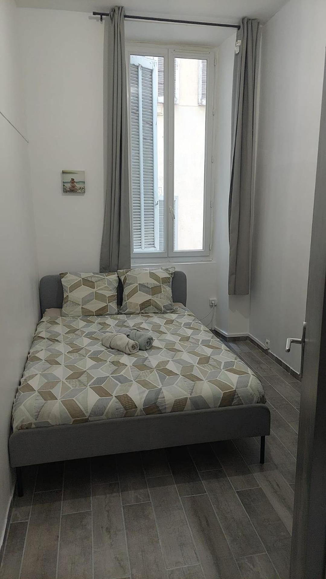 L'haussmannien 65, 4 Chambres, 10 Couchages Apartment Marseille